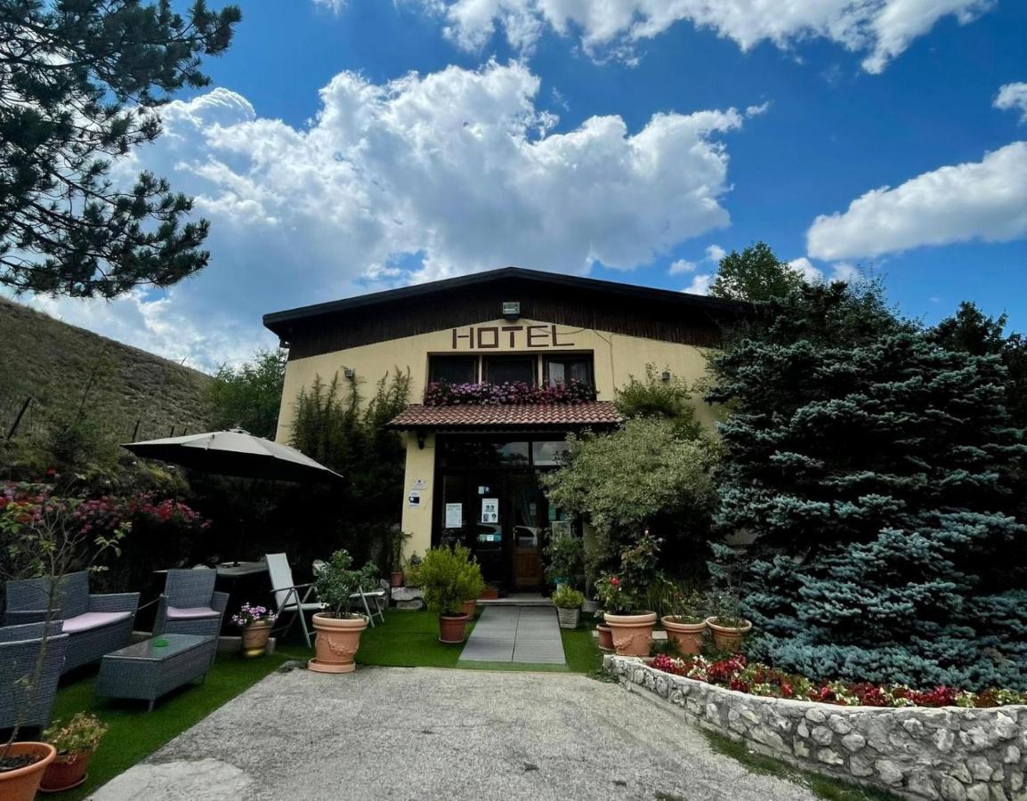 La Panoramica 89 Hotel Pescasseroli Luaran gambar